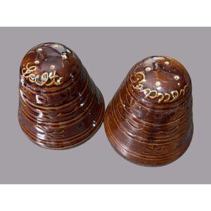Vtg Marcrest Daisy Dot Brown Stoneware Beehive Salt & Pepper Shakers